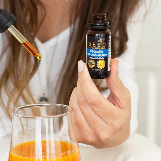 BEEO Suda Çözünebilir Propolis Damla Paketi 5'li BEEO Suda Çözünebilir Propolis Damla Paketi 5'li