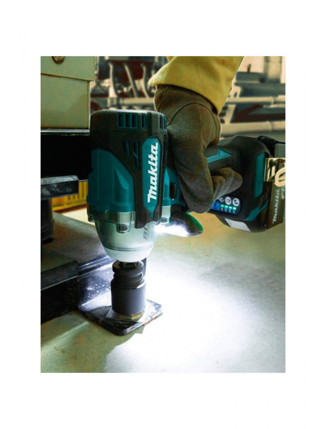 Makita DTW300RTJ 18V 5Ah Li-ion Akülü Darbeli Somun Sıkma Makita DTW300RTJ 18V 5Ah Li-ion Akülü Darbeli Somun Sıkma